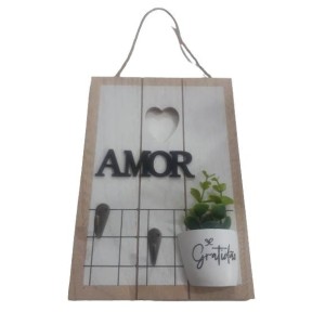 Placa de Madeira com Ganchinhos
